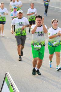 BIB: 0161
                            <button type="button" onclick="openModal(3534726)" class="btn btn-primary btn-sm float-right btn-popup" data-toggle="modal" data-target=".modal-high-quality">
                        <i class="fas fa-shopping-cart"></i> Add to Cart
                    </button>
                                            <button type="button" onclick="isThisMe(3534726, true)" class="btn btn-success btn-sm float-right btn-popup btn-isme hidden" data-toggle="tooltip" data-placement="bottom" title="นี่คือรูปของคุณใช่ไหม คลิกที่นี่เพื่อเอาเข้าอัลบั้ม">
                        <i class="fas fa-plus"></i> Add to album
                    </button>
                    <button type="button" onclick="isThisMe(3534726, false)" class="btn btn-warning btn-sm float-right btn-popup btn-isnotme hidden">
                        <i class="fas fa-ban"></i> Remove from album
                    </button>